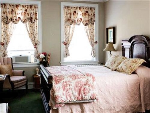 Kenmore Inn Fredericksburg Quarto foto